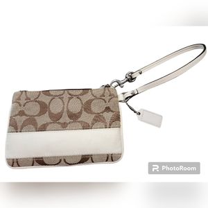 Coach Signature Wristlet With Zip Closure.  NWOT